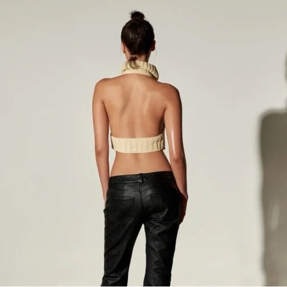 Local European Saro Knitted Top in Oat - Picture 3 of 7